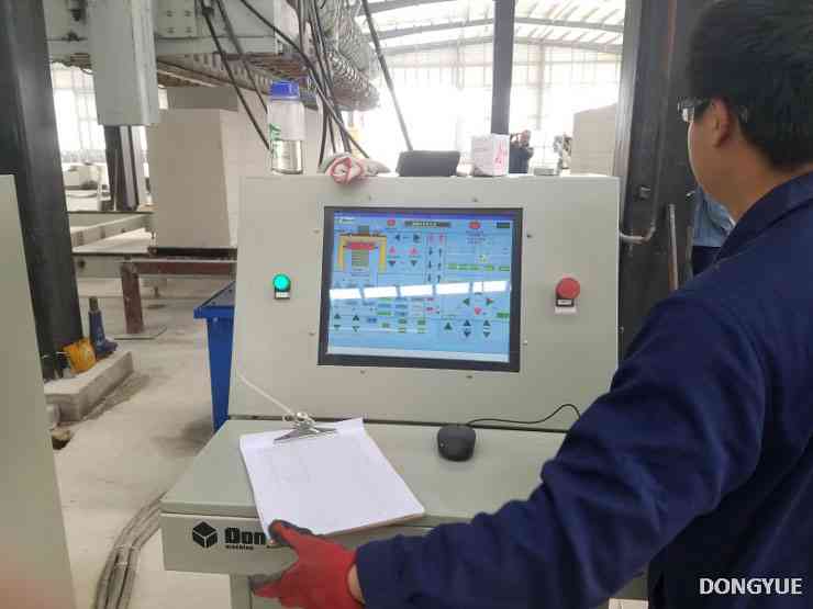 PLC自動配料系統(tǒng)